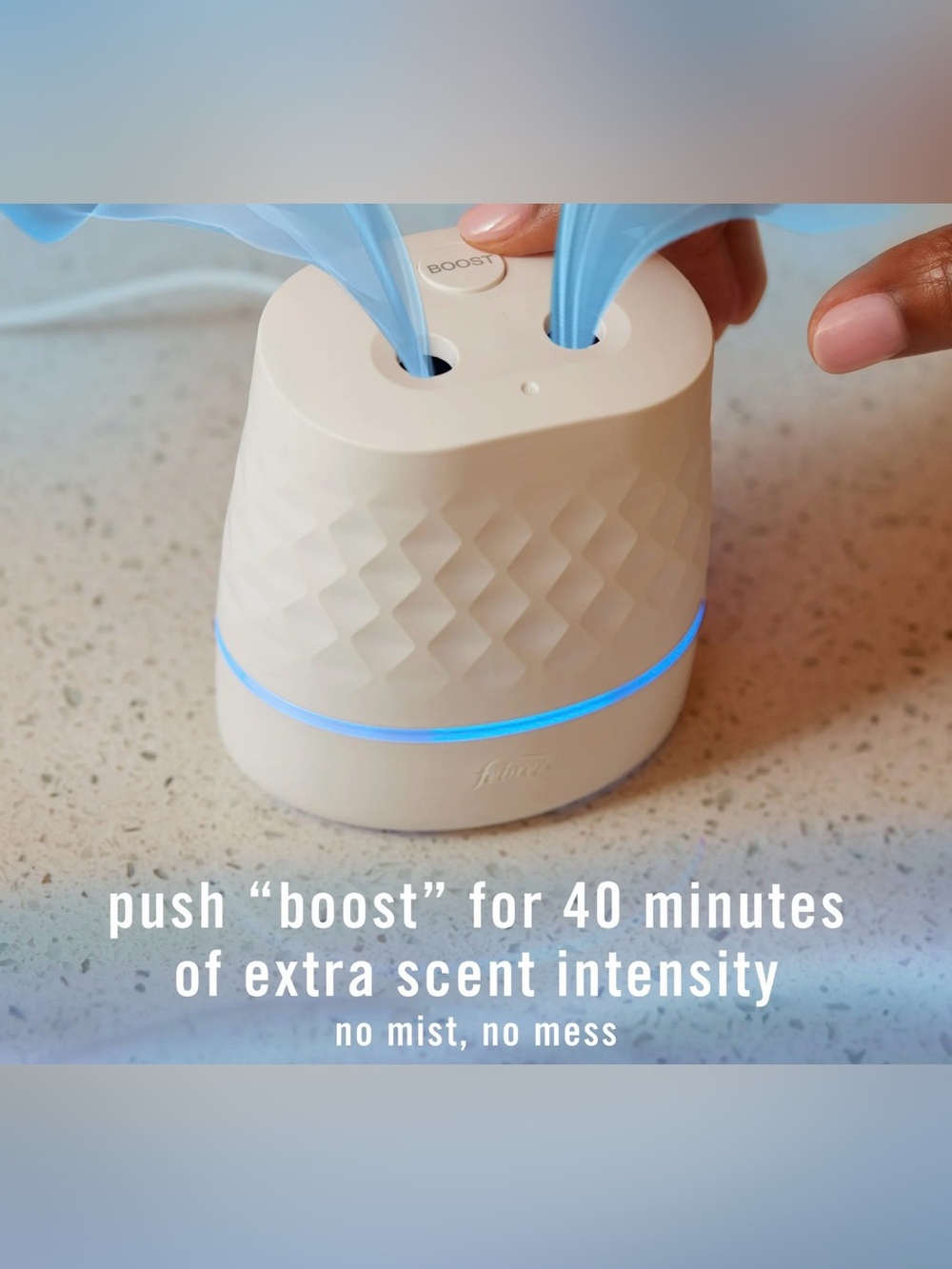 Febreze White Plug-In Air Freshener Diffuser 2 Refills - Picture 5 of 7